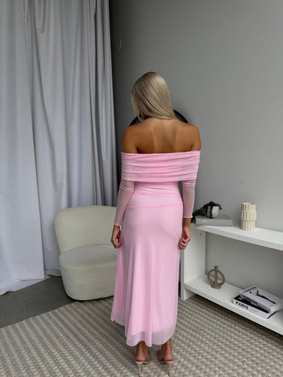 Stella | Off-Shoulder Baby Pink Maxi Dress