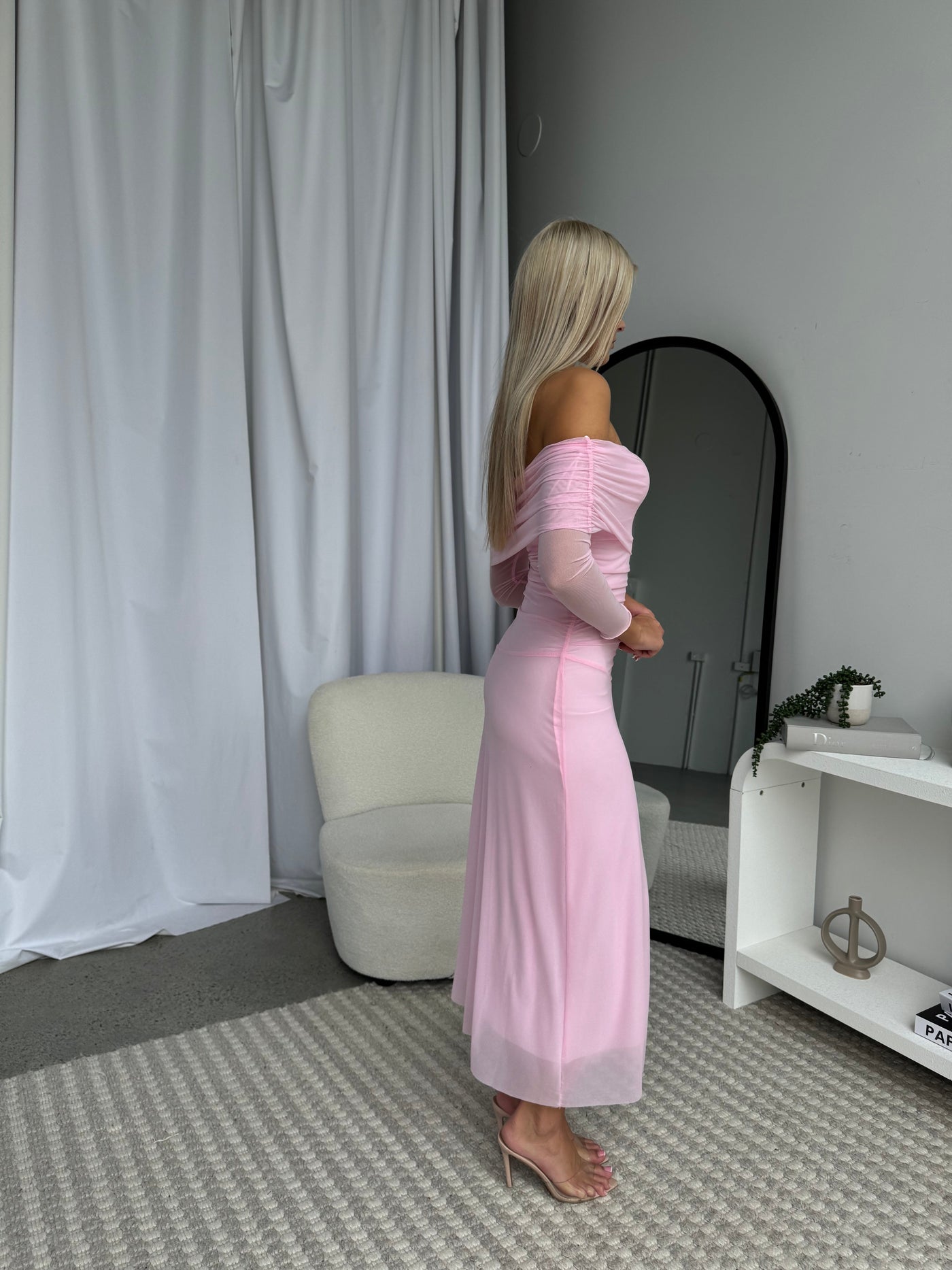 Stella | Off-Shoulder Baby Pink Maxi Dress