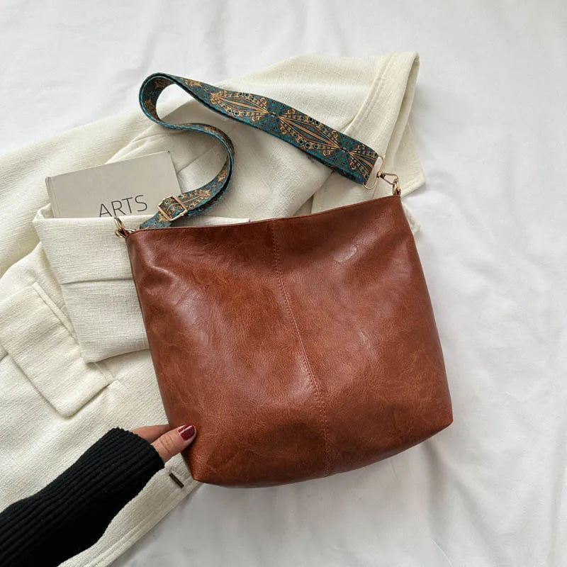 Heidi | Vintage Leather Shoulder Bag