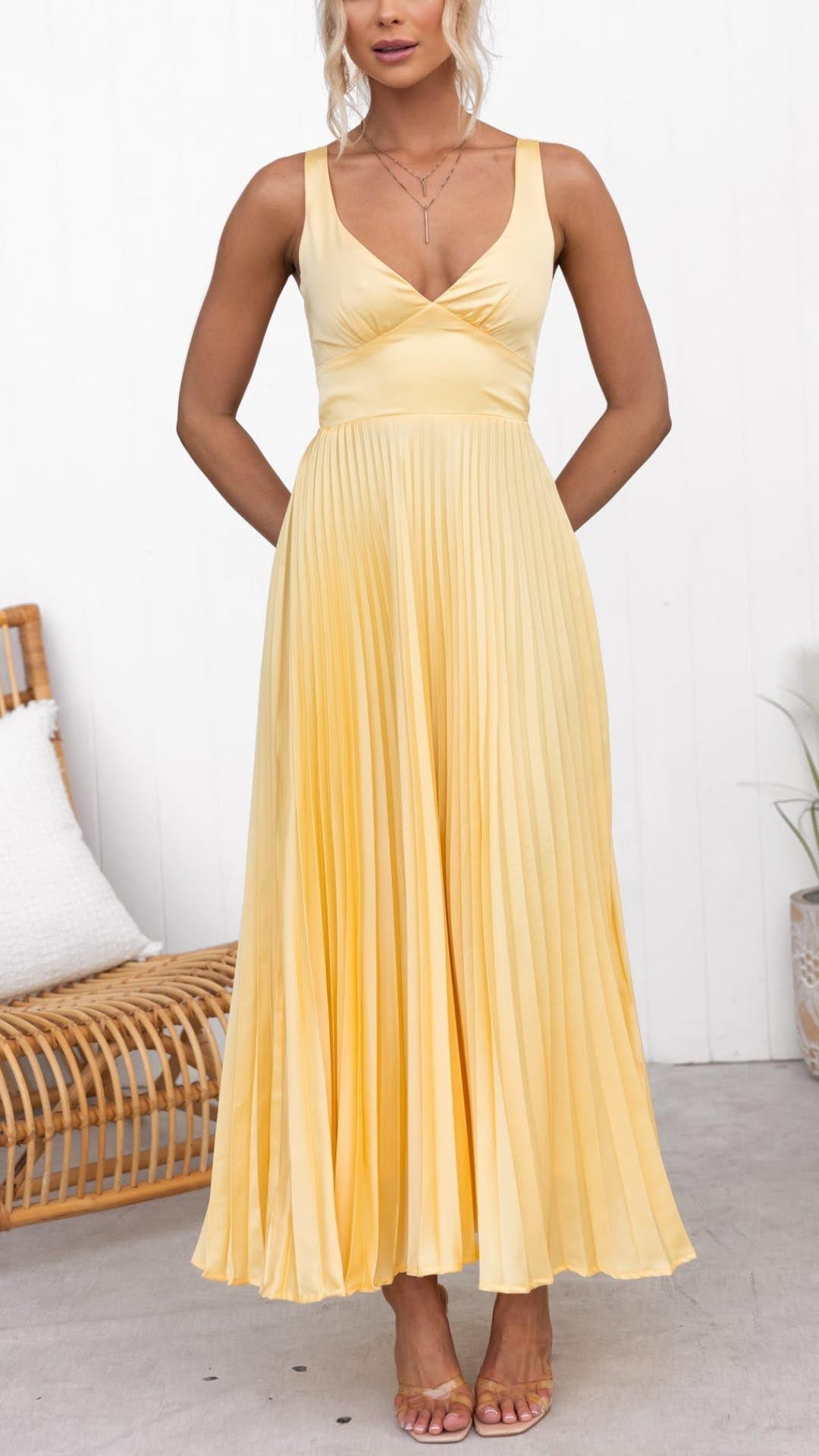 Aby | Pleated Maxi Dress